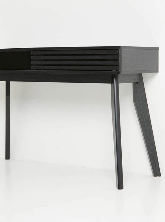 Brand new Slatted desk-black