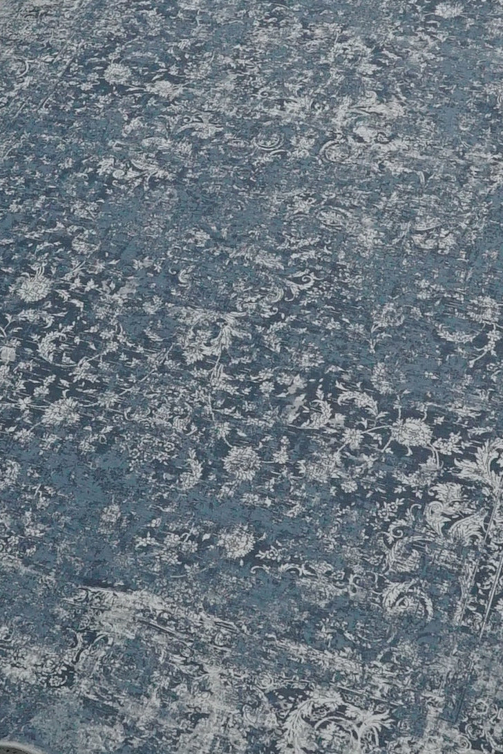 Blue and White Patterned Area Rug - 200 x 300
