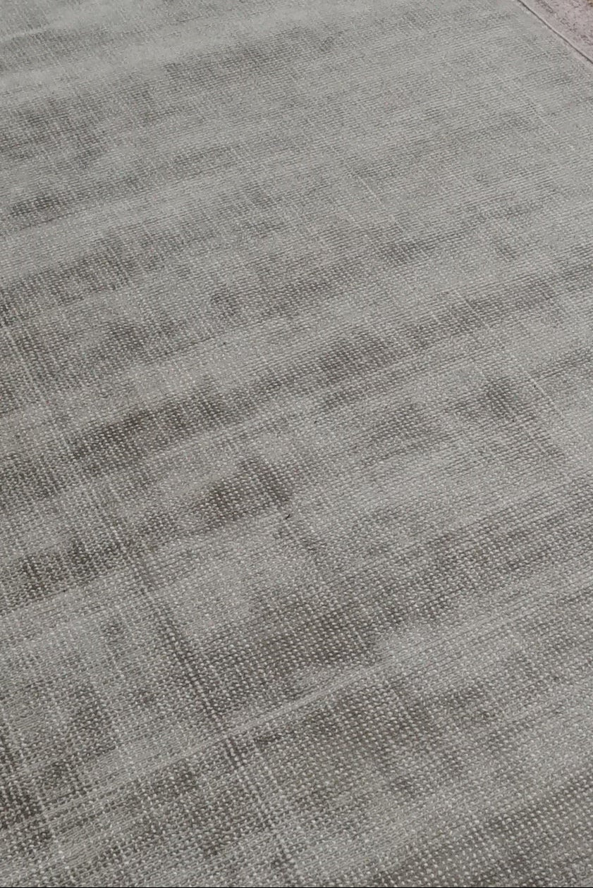 Distressed Area Rug - 200 x 300