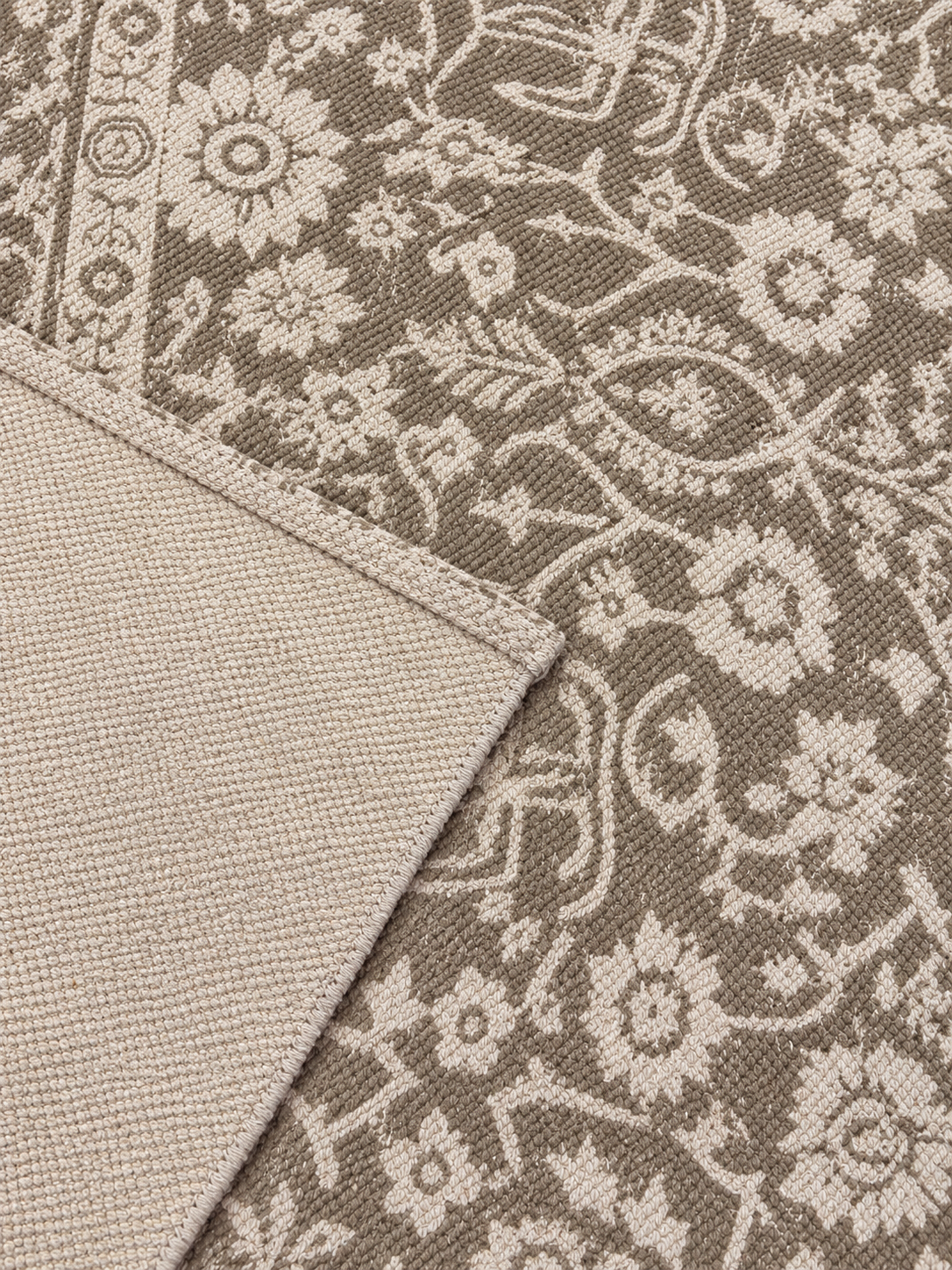 Neutral & Beige Cotton Rug - 120x180