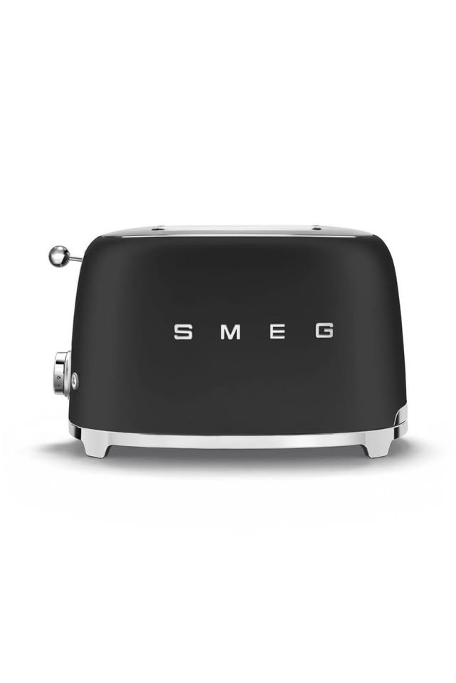 Smeg 50s Retro Style 2 Slice Toaster Matt 950W Power Range - Matt Black