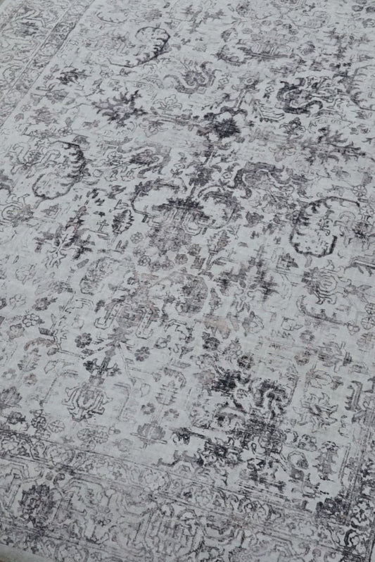 Distressed Grey Rug - 200 x 300
