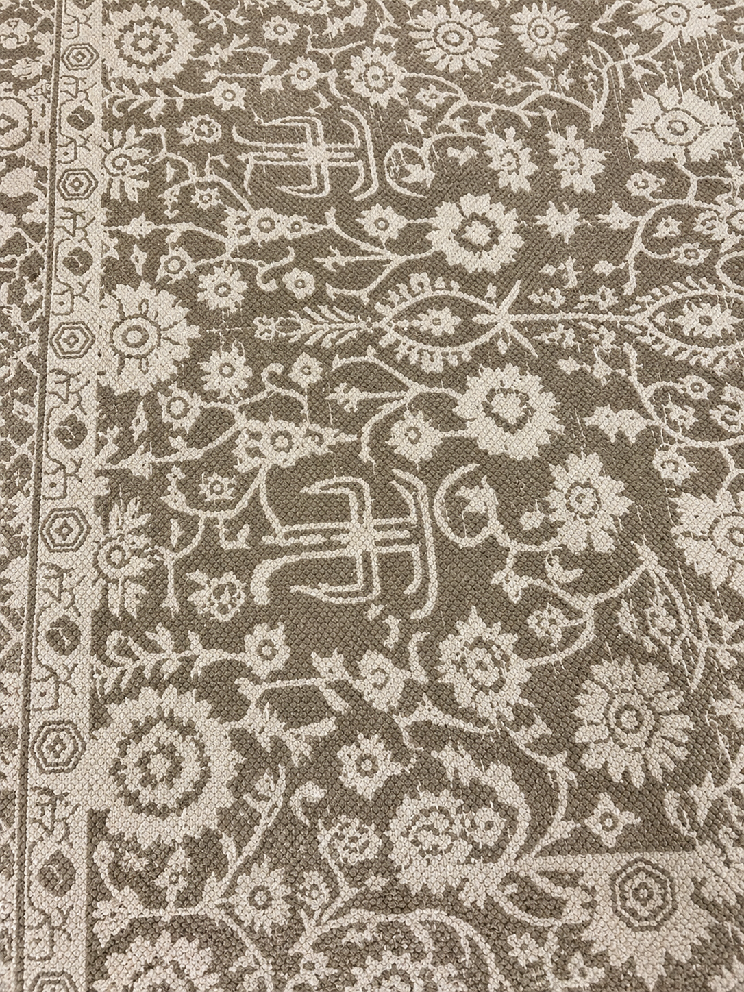 Neutral & Beige Cotton Rug - 120x180