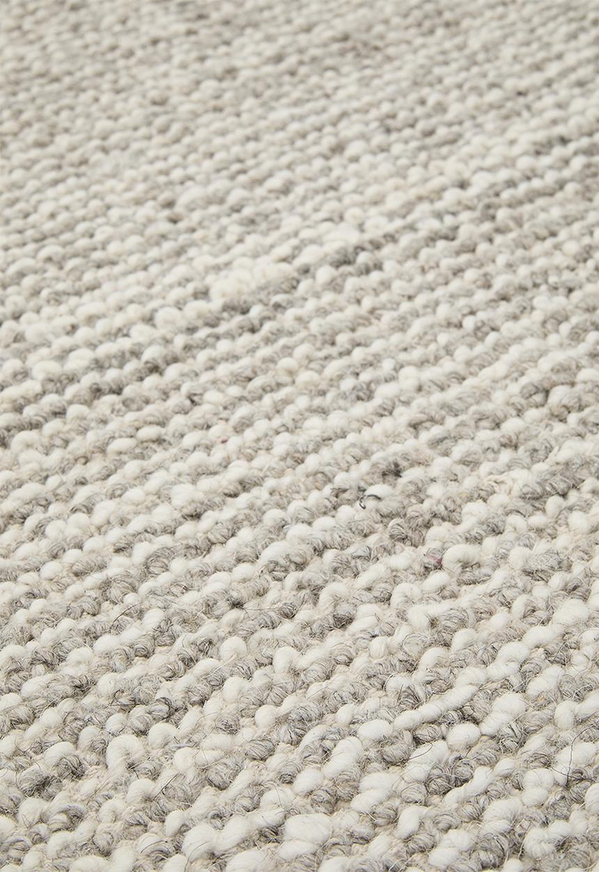 Loom Handwoven Nz Wool Blend Round Rug - Natural