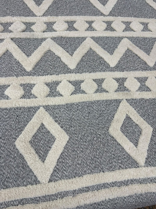 Tufted Geometric Rug Grey & Ivory - 160x230