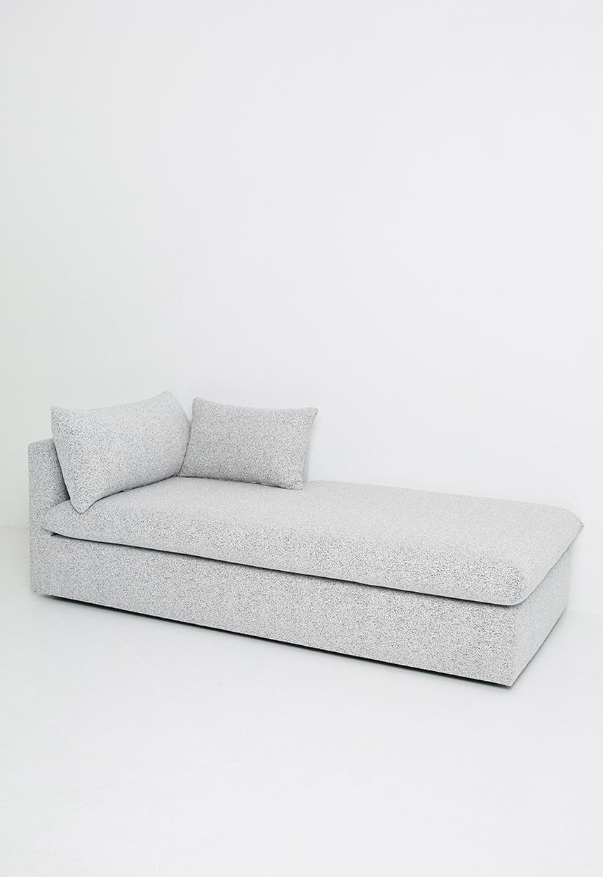 Lira Luxe Daybed Right - Salt & Pepper