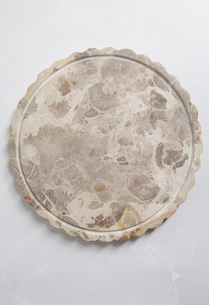Scalloped Marble Cake Stand with Glass Dome – Natural