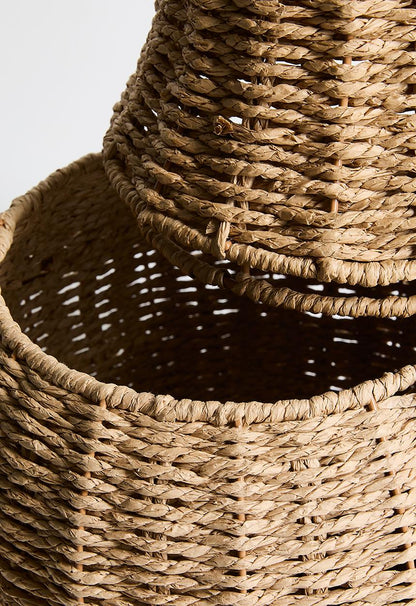 Pear-shaped straw basket - natural