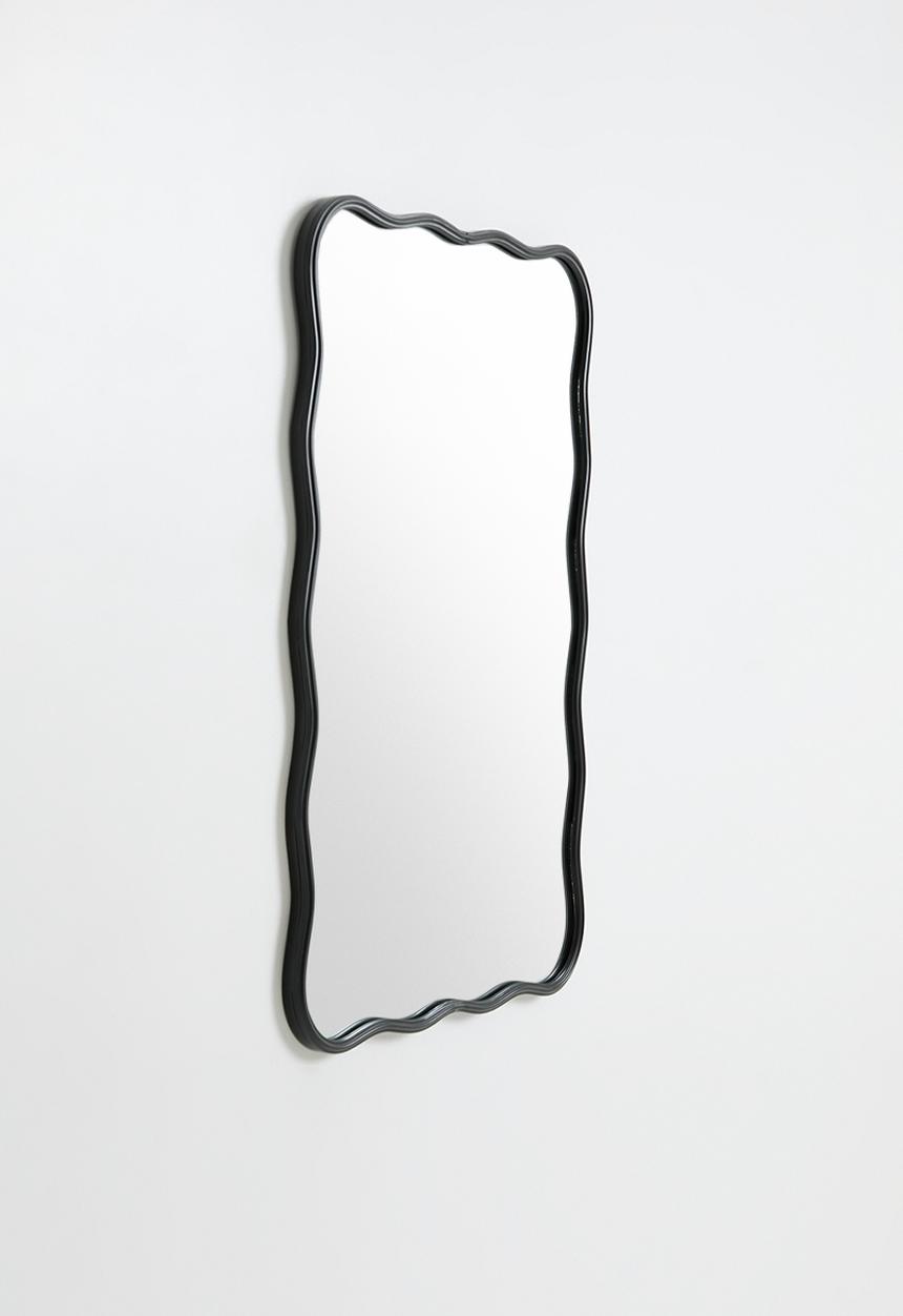 Iron Wavy Mirror - Black