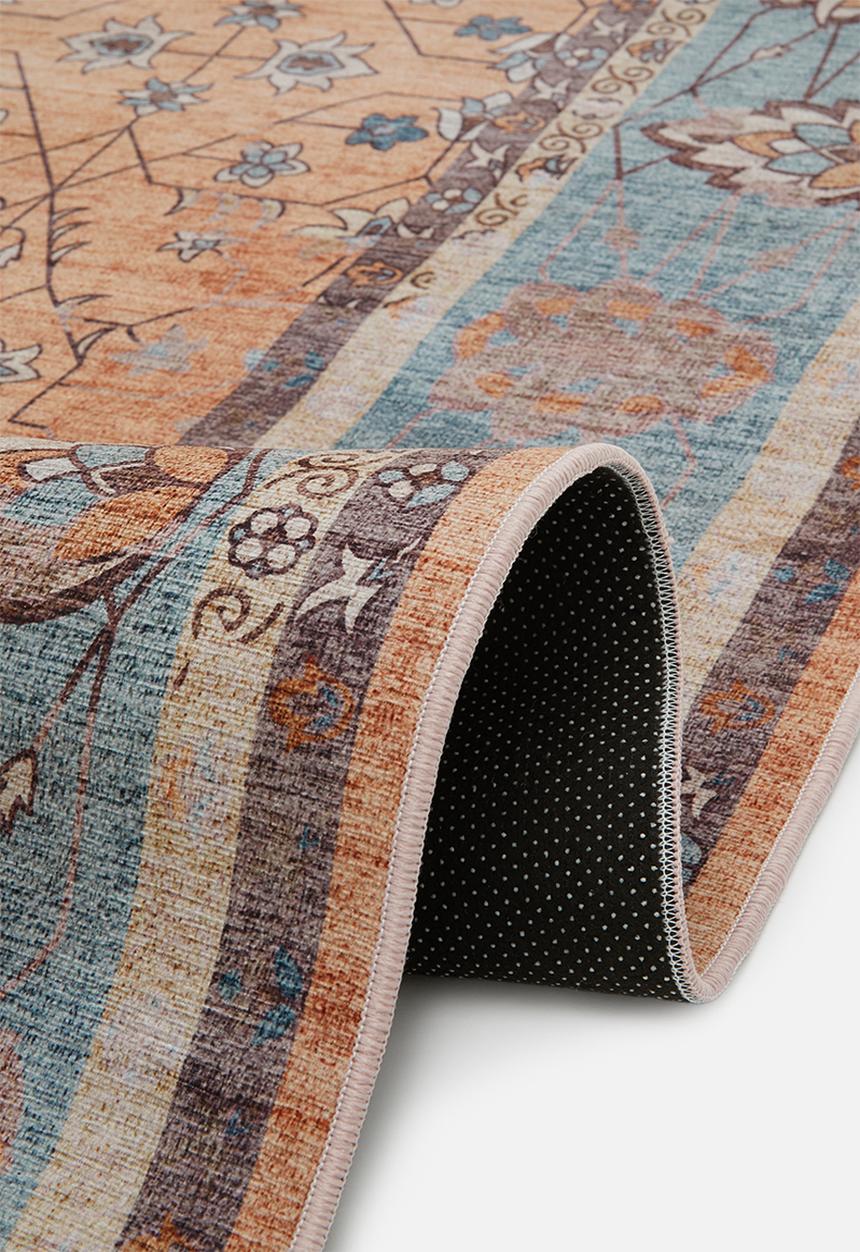 Brisbane  Fenella Antique Rug Rust - 300 x 400