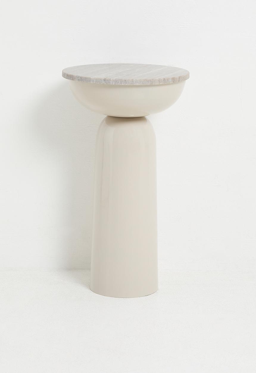 Gigi side table - beige marble