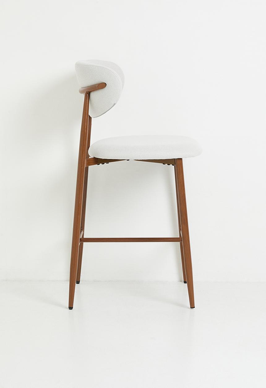Axis barstool - natural