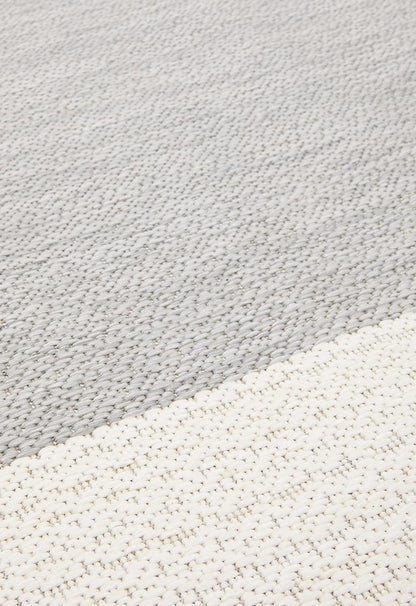 Dumi Outdoor Rug - Grey - 200 x 300